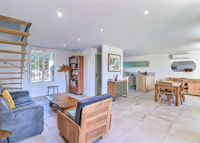 Holiday home L'inattendu - Piscine - Clim